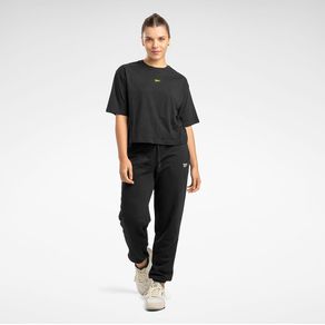 Polos Training | Floral Graphic Tee | Mujer